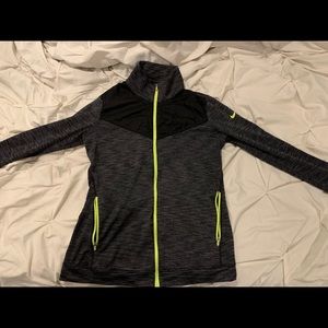 Nike dri fit sweatshirt